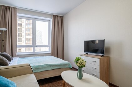 38 м², 1-комнатная квартира 1 800 ₽ в сутки - изображение 67