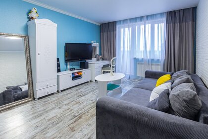 45 м², 1-комнатная квартира 3 200 ₽ в сутки - изображение 82