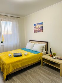 56 м², 2-комнатная квартира 2 900 ₽ в сутки - изображение 53