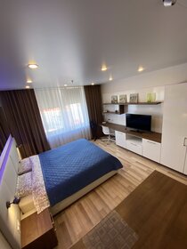 30 м², квартира-студия 2 200 ₽ в сутки - изображение 77