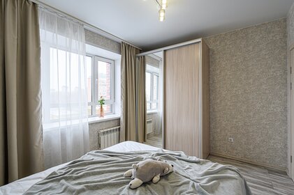 57 м², 2-комнатная квартира 2 250 ₽ в сутки - изображение 89