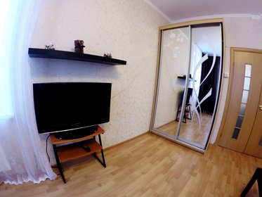35 м², 1-комнатная квартира 2 300 ₽ в сутки - изображение 114
