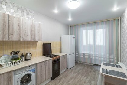 38 м², 1-комнатная квартира 2 200 ₽ в сутки - изображение 43