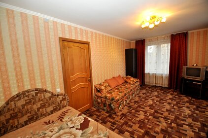 45 м², 1-комнатная квартира 1 500 ₽ в сутки - изображение 75