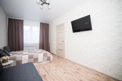 40,1 м², 2-комнатная квартира 2 000 ₽ в сутки - изображение 64