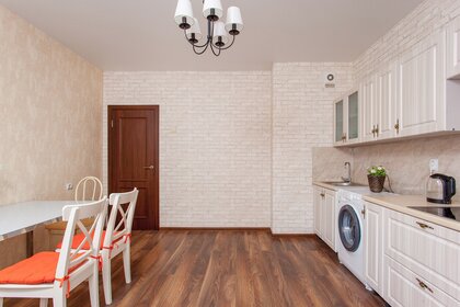 60 м², 2-комнатная квартира 2 700 ₽ в сутки - изображение 83