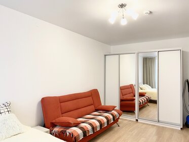 42 м², 1-комнатная квартира 3 500 ₽ в сутки - изображение 35