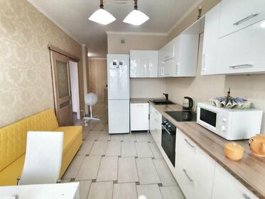 62 м², 2-комнатная квартира 2 390 ₽ в сутки - изображение 87