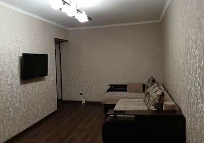 43 м², 2-комнатная квартира 2 250 ₽ в сутки - изображение 103