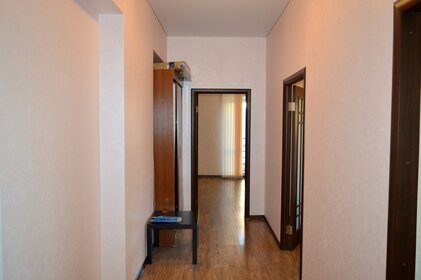 75 м², 2-комнатная квартира 2 500 ₽ в сутки - изображение 74