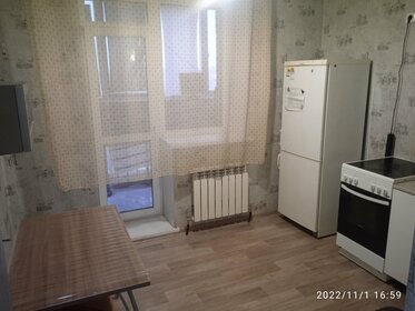 29 м², 1-комнатная квартира 1 800 ₽ в сутки - изображение 6