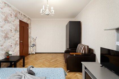 36,4 м², 1-комнатная квартира 3 500 ₽ в сутки - изображение 61