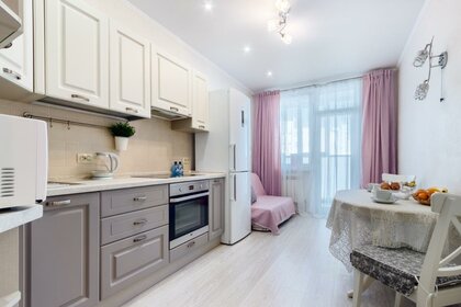 51 м², 1-комнатная квартира 2 390 ₽ в сутки - изображение 120