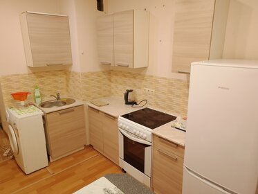 38 м², 1-комнатная квартира 2 300 ₽ в сутки - изображение 61