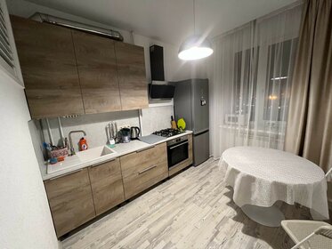 42 м², 1-комнатная квартира 2 200 ₽ в сутки - изображение 19