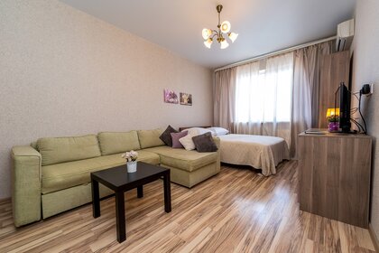 44 м², 1-комнатная квартира 2 700 ₽ в сутки - изображение 91