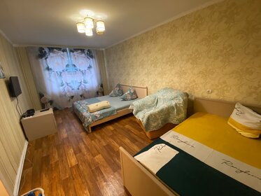42 м², 1-комнатная квартира 1 800 ₽ в сутки - изображение 33