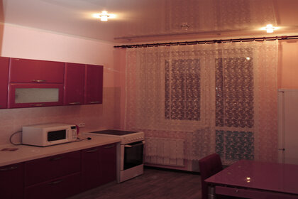 55 м², 1-комнатная квартира 1 500 ₽ в сутки - изображение 43