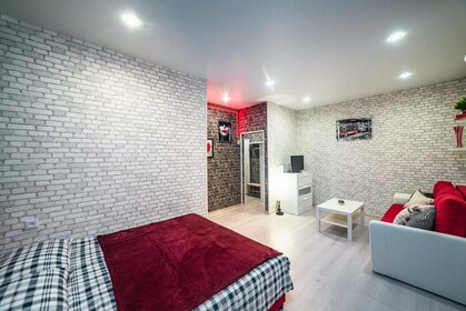 35 м², 1-комнатная квартира 2 500 ₽ в сутки - изображение 88