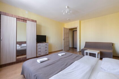 40 м², 1-комнатная квартира 3 400 ₽ в сутки - изображение 87