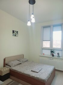38 м², 1-комнатная квартира 2 290 ₽ в сутки - изображение 94
