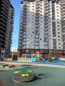 Купить двухкомнатную квартиру с современным ремонтом в районе Центральный в Новосибирске - изображение 2