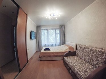 31 м², 1-комнатная квартира 1 800 ₽ в сутки - изображение 71