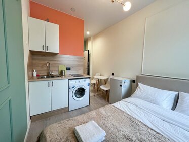 42 м², 1-комнатная квартира 3 500 ₽ в сутки - изображение 39