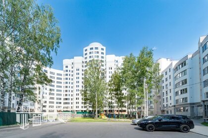 Купить однокомнатную квартиру рядом со школой у метро Чкаловская (фиолетовая ветка) в Санкт-Петербурге и ЛО - изображение 1