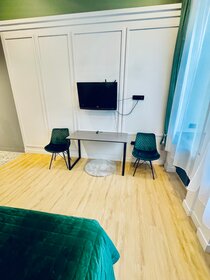 42 м², квартира-студия 7 200 ₽ в сутки - изображение 9