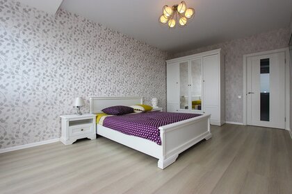 65 м², 2-комнатная квартира 2 500 ₽ в сутки - изображение 58