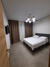 70 м², 3-комнатная квартира 4 500 ₽ в сутки - изображение 57