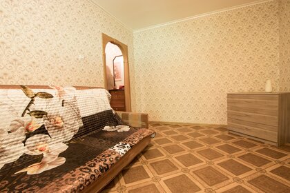 40 м², 1-комнатная квартира 2 200 ₽ в сутки - изображение 42