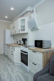 51 м², 3-комнатная квартира 2 900 ₽ в сутки - изображение 63