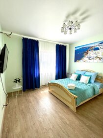 42 м², 1-комнатная квартира 1 800 ₽ в сутки - изображение 100