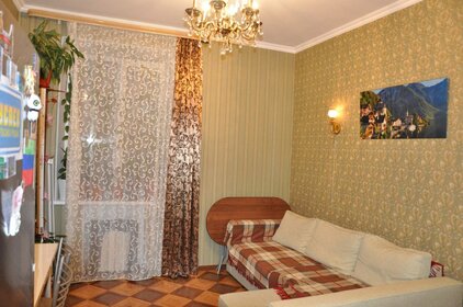 Купить двухкомнатную квартиру с высокими потолками на улице Новгородская в Тюмени - изображение 43