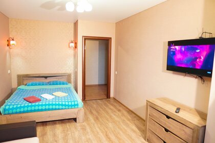 43 м², 1-комнатная квартира 1 700 ₽ в сутки - изображение 41