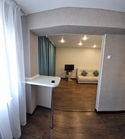 31 м², 1-комнатная квартира 2 300 ₽ в сутки - изображение 112