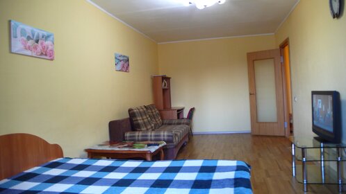 40 м², 1-комнатная квартира 1 800 ₽ в сутки - изображение 93