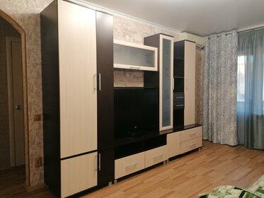 42 м², 2-комнатная квартира 2 100 ₽ в сутки - изображение 57