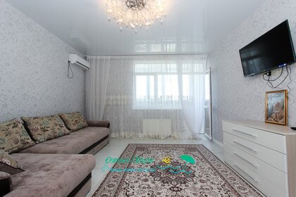 54 м², 2-комнатная квартира 4 000 ₽ в сутки - изображение 56