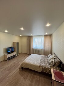 33 м², 1-комнатная квартира 1 400 ₽ в сутки - изображение 40