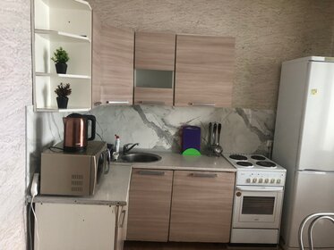 42 м², 1-комнатная квартира 2 500 ₽ в сутки - изображение 28