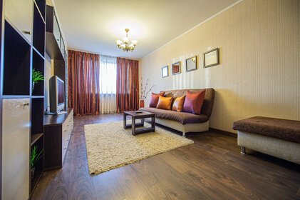 56 м², 2-комнатная квартира 2 890 ₽ в сутки - изображение 119