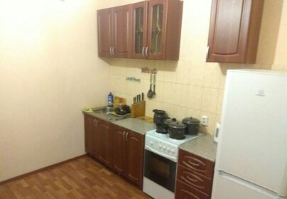 44 м², 1-комнатная квартира 2 300 ₽ в сутки - изображение 56