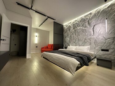 41 м², 1-комнатная квартира 2 651 ₽ в сутки - изображение 40
