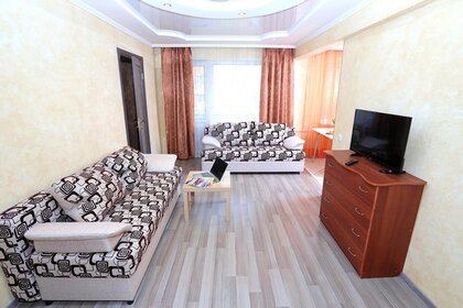 46 м², 2-комнатная квартира 2 700 ₽ в сутки - изображение 91