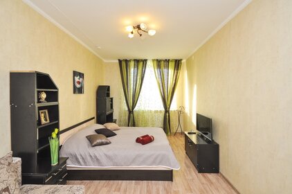 47 м², 1-комнатная квартира 2 300 ₽ в сутки - изображение 47