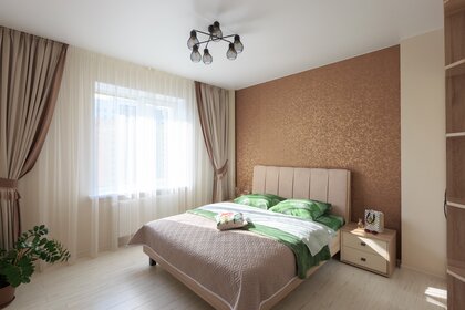 57 м², 2-комнатная квартира 3 800 ₽ в сутки - изображение 74