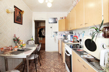 Купить трехкомнатную квартиру с высокими потолками и в новостройке в Краснодарском крае - изображение 10
